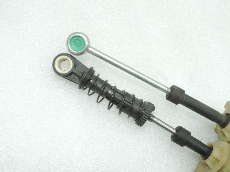 Oriģinālā 2005-2011 Toyota Yaris P9 1.3 VVT-i 5 pakāpju manuālās pārnesumkārbas pārslēgšanas trose