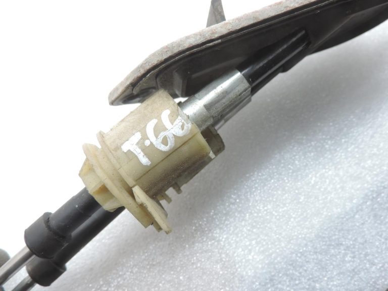 Oriģinālā 2005-2011 Toyota Yaris P9 1.3 VVT-i 5 pakāpju manuālās pārnesumkārbas pārslēgšanas trose