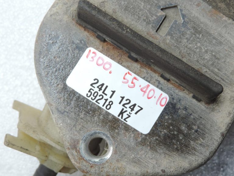 Oriģinālā 2005-2011 Toyota Yaris P9 1.3 VVT-i 5 pakāpju manuālās pārnesumkārbas pārslēgšanas trose