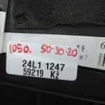 Oriģinālais 2005-2011 Toyota Yaris P9 benzīna instrumentu klastera spidometrs 838000D660