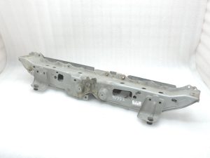 Oriģināls 2005-2011 Toyota Yaris P9 radiatora balsta augšējais priekšējais šķērsstienis sudraba krāsā