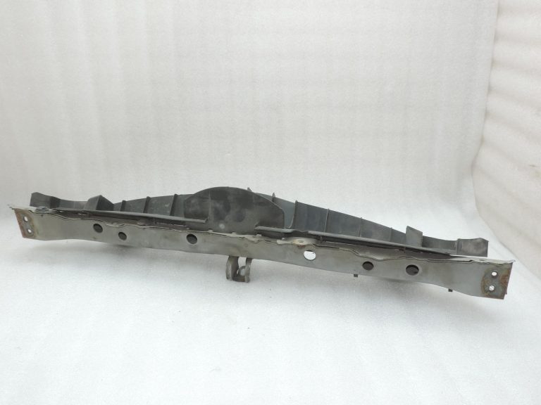 Oriģināls 2005-2011 Toyota Yaris P9 radiatora balsta augšējais priekšējais šķērsstienis sudraba krāsā