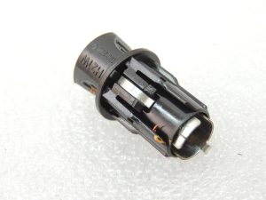 BMW F30LCI F31LCI F35LCI aizmugurējā apgaismojuma spuldzes turētājs spuldzes turētājs iekšpusē
