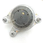 Oriģinālā aprīkojuma Mercedes Benz W205 M651 motora stiprinājums labajā pusē, motora amortizators A2052406717