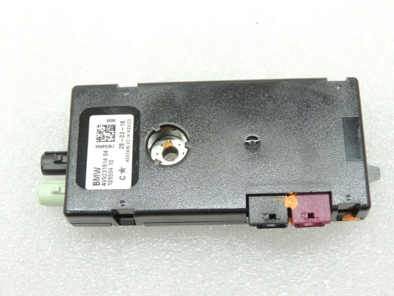 Oriģinālais BMW F31 F31LCI AM/FM antenas pastiprinātājs 9231514 65209231514