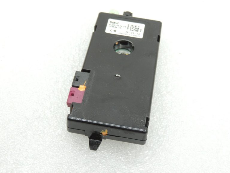 Oriģinālais BMW F31 F31LCI AM/FM antenas pastiprinātājs 9231514 65209231514