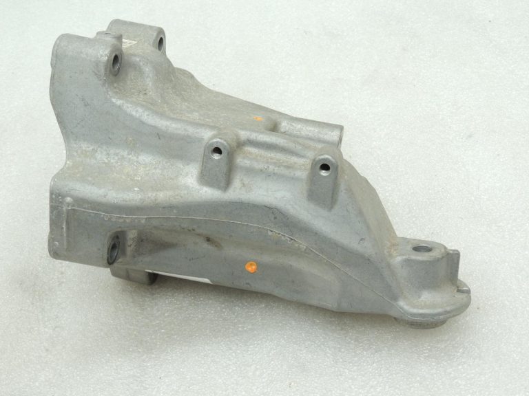Oriģinālā aprīkojuma Mercedes Benz W205 M651 Dzinēja stiprinājums pa labi Dzinēja stiprinājums A6512234304