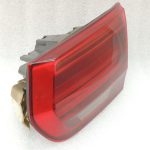 Oriģinālā BMW F30LCI F31LCI F35LCI F80LCI aizmugurējais lukturis labajā pusē 63217369120