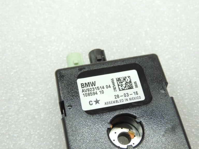 Oriģinālais BMW F31 F31LCI AM/FM antenas pastiprinātājs 9231514 65209231514
