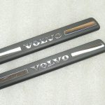 Volvo S80 aizmugurējo durvju sliekšņu apdares komplekts 8659961, 09178406