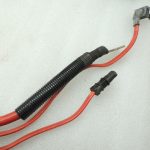 Oriģinālais BMW 5. sērijas F10 F11 F06 akumulatora apakšdaļas kabelis plus 61129150990