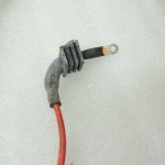 Oriģinālais BMW 5. sērijas F10 F11 F06 akumulatora apakšdaļas kabelis plus 61129150990