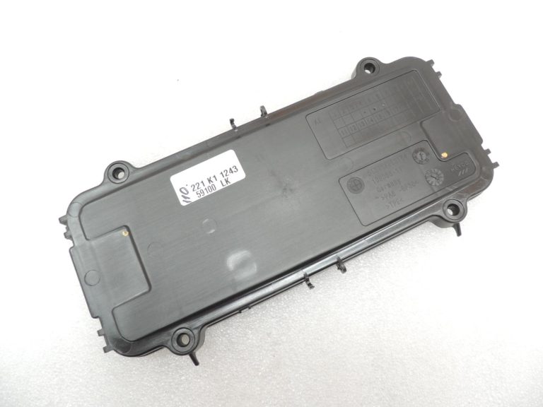 Oriģinālais BMW F31 F31LCI dažādības antenas vāciņš 51317263164