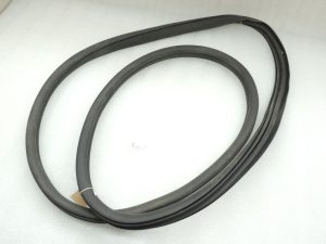 Oriģinālais Mercedes Benz W205 durvju blīvējums gumijas aizmugurējo durvju blīvētājs A2056970151