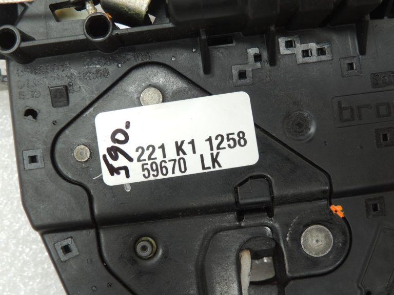 Oriģinālā BMW F31 F07 F10 F10 F01 F15 F01 aizmugurējo durvju slēdzene 7269543 51247269543