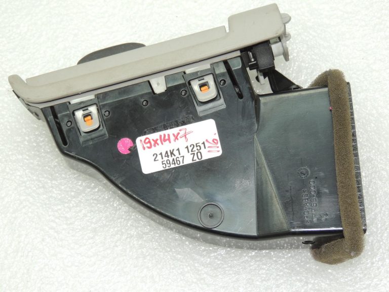 Volvo V60 I 2.0D Ventilācijas režģis B-pilona labajā pusē 39802485