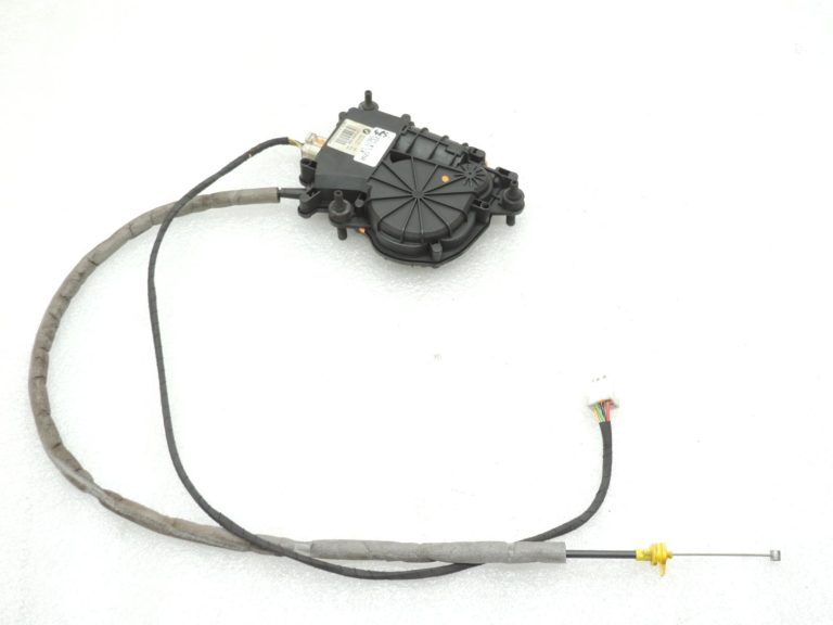 Oriģinālā BMW F31 F34 F36 aizmugurējo durvju servo bloķēšanas piedziņa 51247269516 7269516