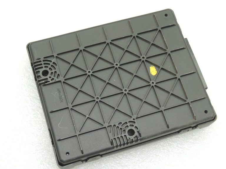 Chevrolet Epica drošinātāju kārbas moduļa vadības bloks 96647424 Drošinātāju kārbas bloks Modulis