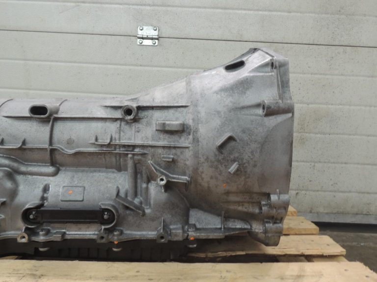 BMW F20 F20 F21 F22 F30 F30 F31 F32 F34 Automātiskā transmisija GA8HP50Z