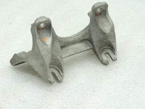 Oriģinālais BMW F20 F21 F22 F22 F30 F31 F34 GA8HP50Z pārnesumkārbas nesējs 22326796613