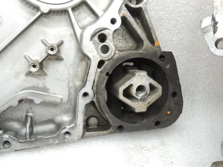 Oriģinālā BMW X3 E83 ATC400 pārnesumkārbas korpuss bez iekšējām detaļām