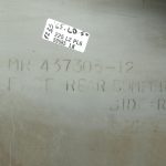 Mitsubishi Pajero V68W V64W V65W Aizmugurējā bampera stūris MR437305
