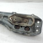 Oriģinālā 2004-2009 Toyota Corolla Verso AR10 motora stiprinājuma šķērssijas konstrukcija