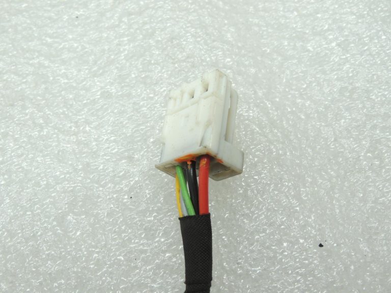 Oriģinālā BMW F31 F34 F36 aizmugurējo durvju servo bloķēšanas piedziņa 51247269516 7269516