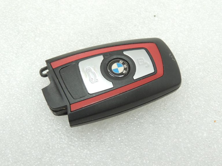 Oriģinālā BMW F30 F31 F32 F32 F34 F33 F33 F36 F20 aizdedzes atslēgas karte 434 MHz