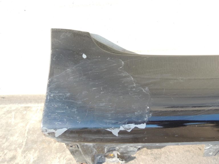 Oriģinālā BMW 5. sērijas F10 F11 sānu svārki labajā pusē BLACK II 668