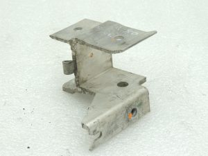 Oriģinālā BMW F20 F21 F22 F22 F30 F31 F34 Priekšējā tilta balsta stiprinājums, kreisais 51647245795