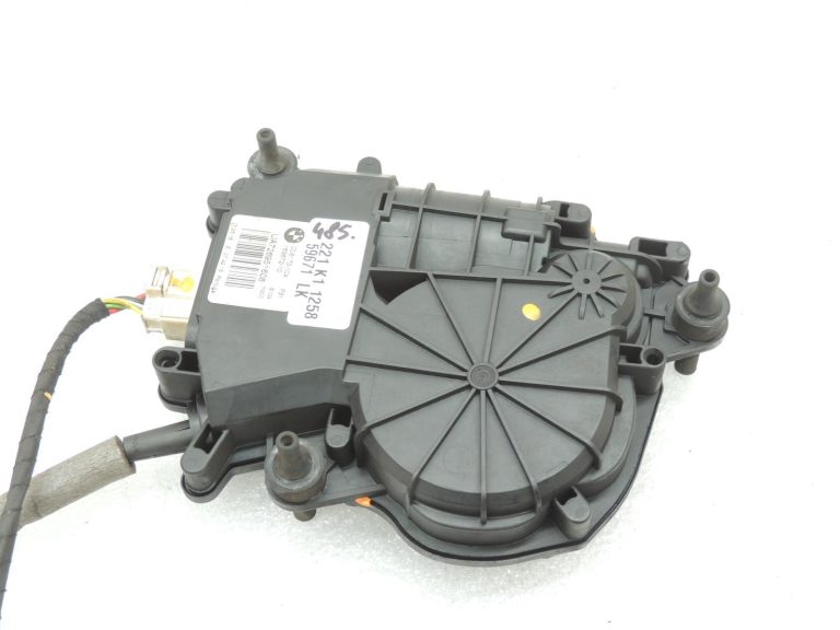 Oriģinālā BMW F31 F34 F36 aizmugurējo durvju servo bloķēšanas piedziņa 51247269516 7269516