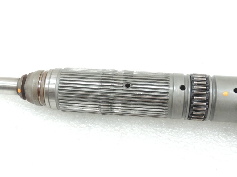 Oriģinālās BMW X3 E83 ATC400 pārnesumkārbas galvenās vārpstas 27107526278, 7526278