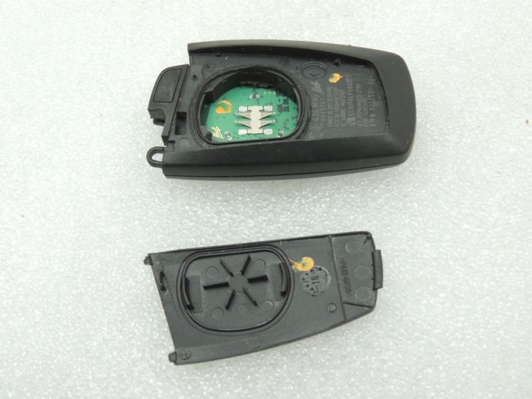 Oriģinālā BMW F30 F31 F32 F32 F34 F33 F33 F36 F20 aizdedzes atslēgas karte 434 MHz