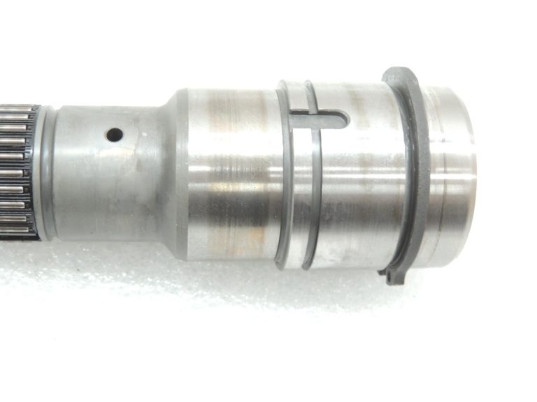 Oriģinālās BMW X3 E83 ATC400 pārnesumkārbas galvenās vārpstas 27107526278, 7526278