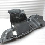 Oriģinālā 2004-2009 Toyota Corolla Verso AR10 apakšējā virsbūves aizsardzība priekšējā kreisā
