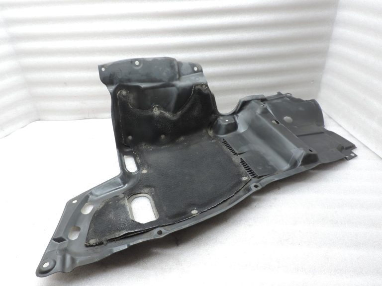 Oriģinālā 2004-2009 Toyota Corolla Verso AR10 apakšējā virsbūves aizsardzība priekšējā kreisā