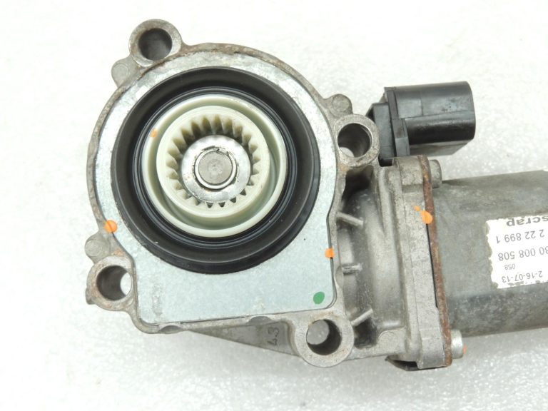 Range Rover L320 Pārnesumkārbas piedziņa 0130008508 IGH500040