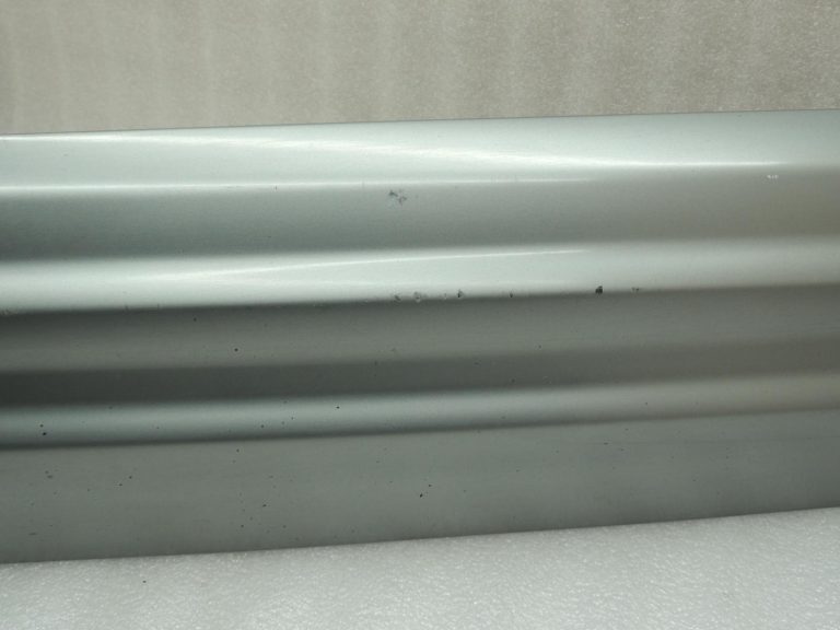 Mitsubishi Pajero V6 īso durvju līstes kreisās MR478753