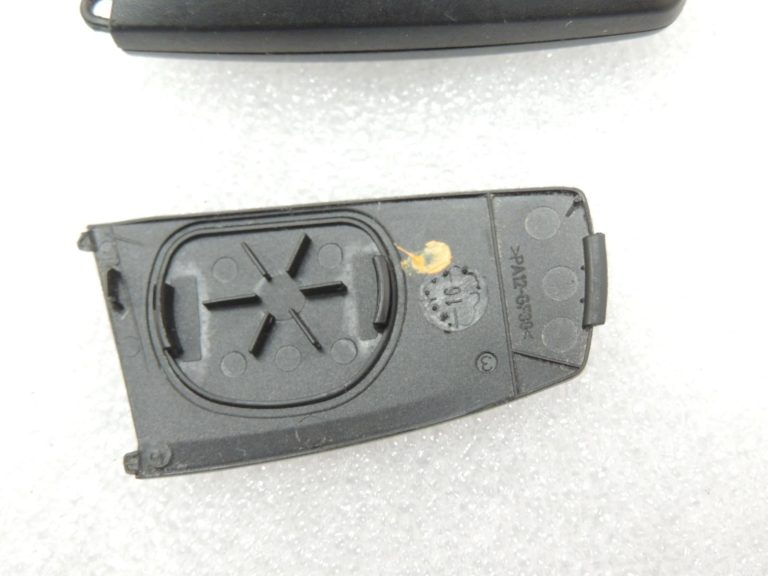 Oriģinālā BMW F30 F31 F32 F32 F34 F33 F33 F36 F20 aizdedzes atslēgas karte 434 MHz