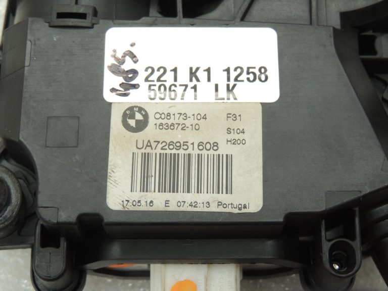 Oriģinālā BMW F31 F34 F36 aizmugurējo durvju servo bloķēšanas piedziņa 51247269516 7269516