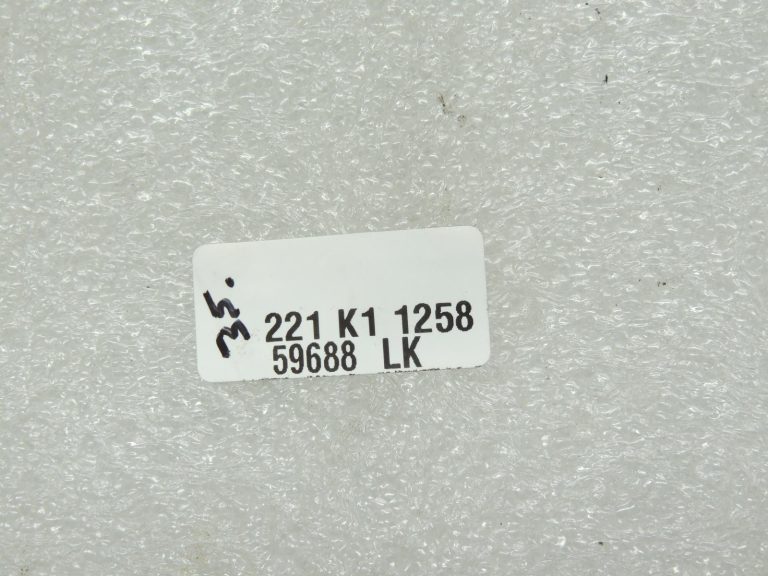 OE BMW F30 F30 F31 F34 F34 F35 F80 F32 F32 F33 Priekšējā stikla tīrītāja motora stūres remonta komplekts