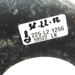 Mitsubishi Pajero V7 V6 3.2 DI-D Priekšējais kreisais diferenciāļa stiprinājums MR374561