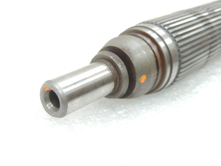 Oriģinālās BMW X3 E83 ATC400 pārnesumkārbas galvenās vārpstas 27107526278, 7526278