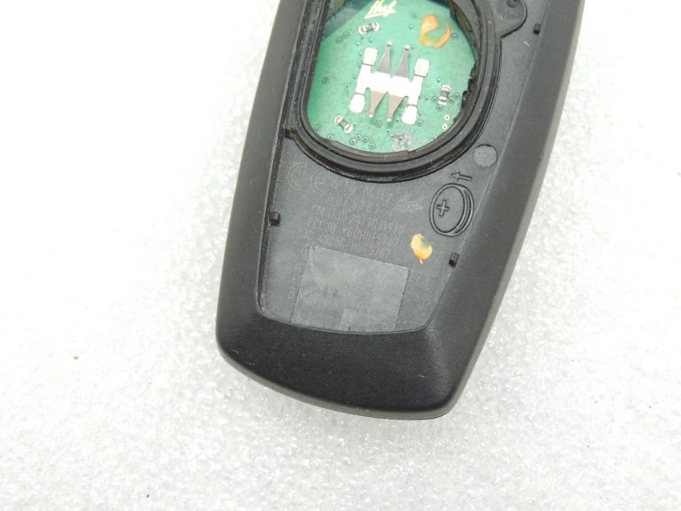 Oriģinālā BMW F30 F31 F32 F32 F34 F33 F33 F36 F20 aizdedzes atslēgas karte 434 MHz