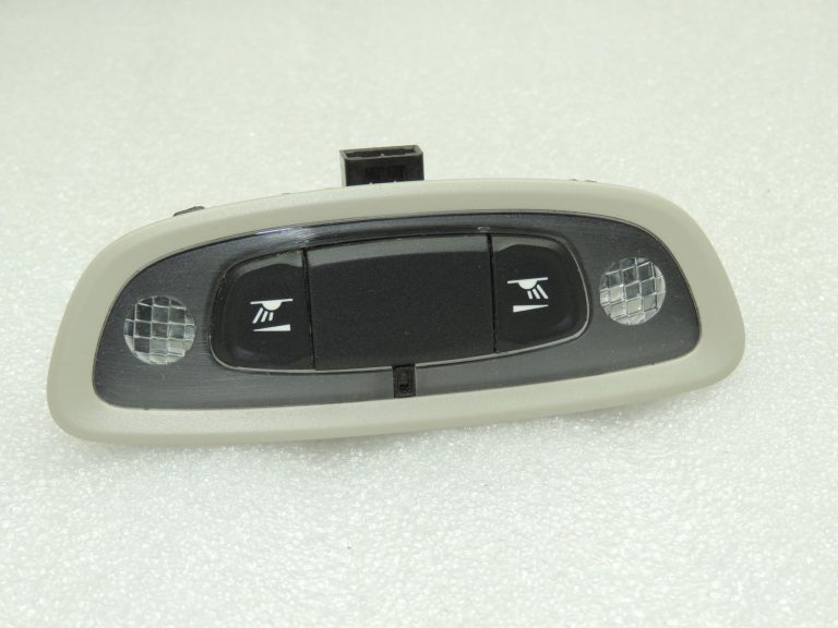 Volvo V40 II Cross Country salona apgaismojums 31305649
