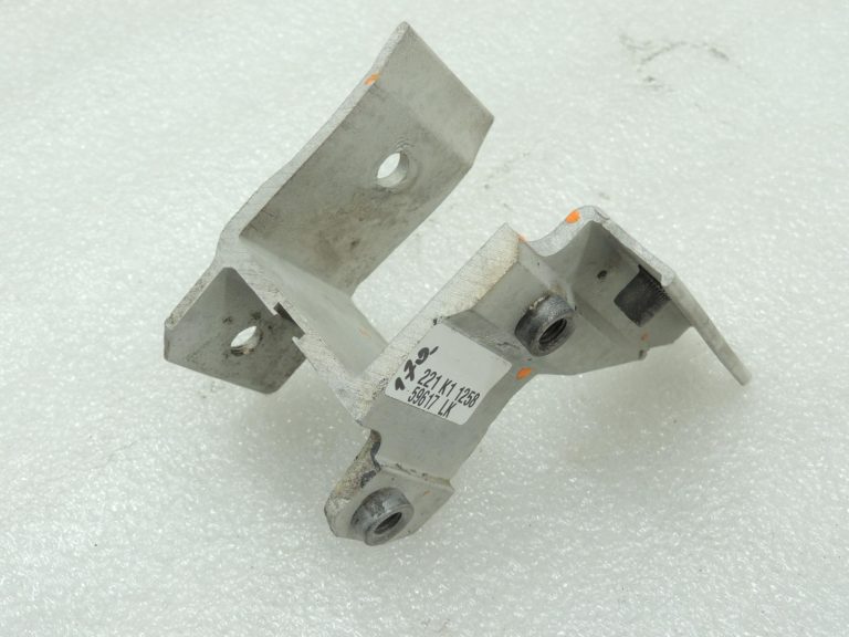 Oriģinālā BMW F20 F21 F22 F22 F30 F31 F34 Priekšējā tilta balsta stiprinājums, labais 51647245796
