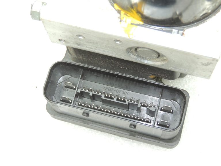 Oriģinālais Chevrolet Epica V250 ABS vadības bloka bloks 96860060 NA OEM