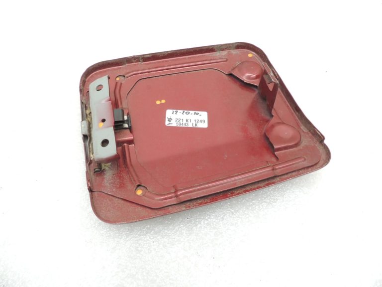 Mitsubishi Pajero V6 V8 degvielas uzpildes vāks PH2C RED MR485936