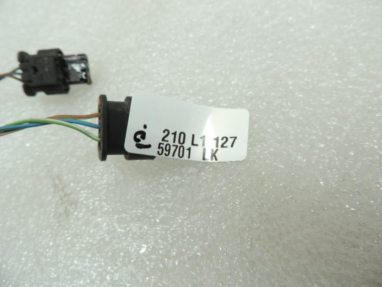 Oriģinālais BMW F20 F20 F21 F22 F22 F30 F31 F34 PDC sensora savienotāja remonta kabelis 1718553